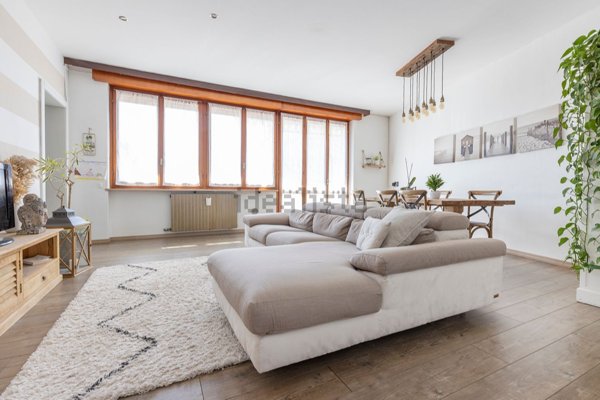 appartamento in vendita a Venegono Superiore