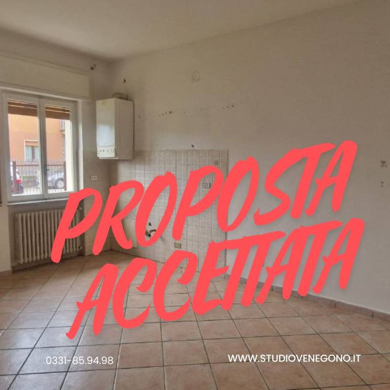 appartamento in vendita a Venegono Superiore in zona San Martino
