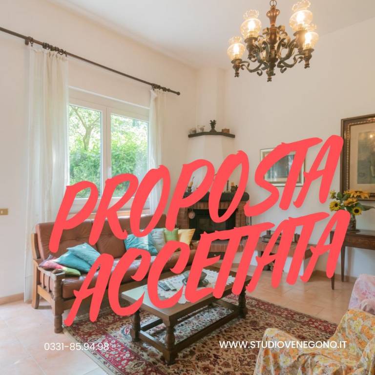casa indipendente in vendita a Venegono Superiore in zona Pianbosco