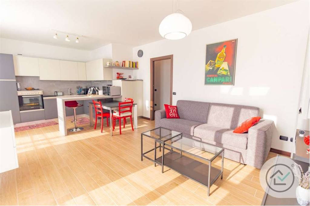 appartamento in vendita a Venegono Superiore