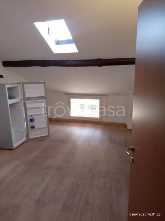 casa indipendente in vendita a Venegono Superiore