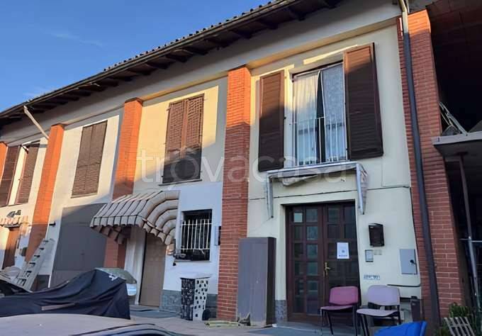 appartamento in vendita a Venegono Superiore