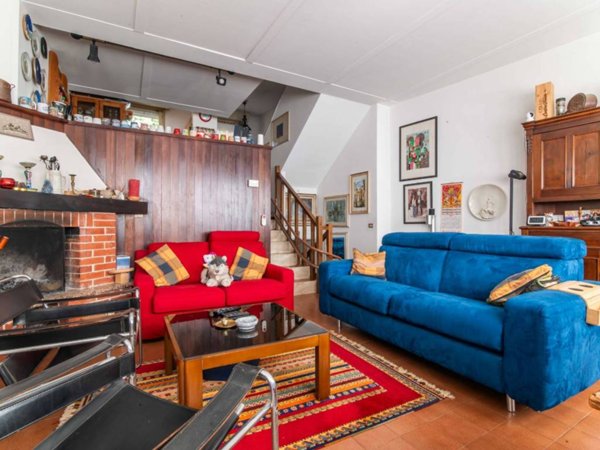 casa indipendente in vendita a Venegono Superiore in zona Pianbosco