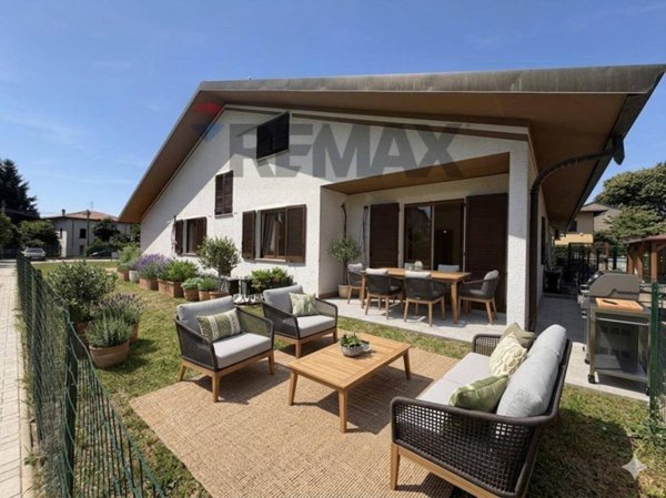 casa indipendente in vendita a Venegono Superiore in zona Pianasca