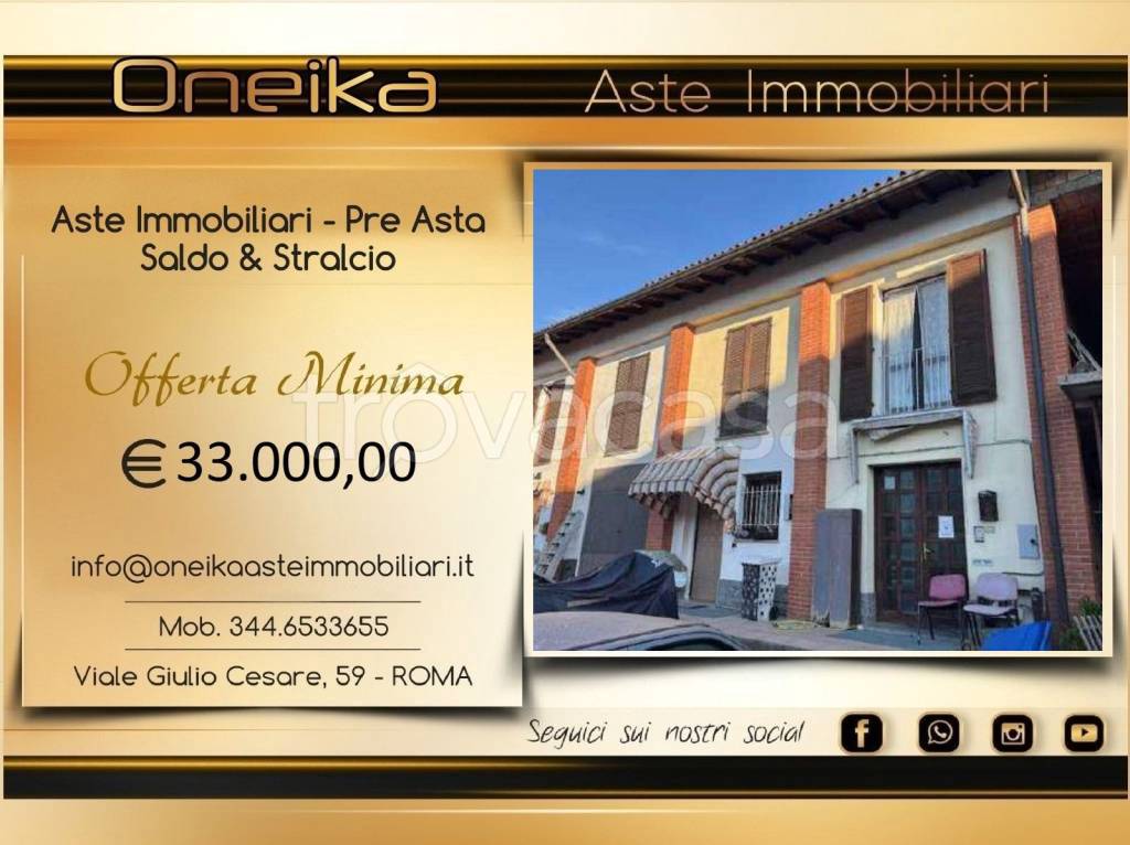appartamento in vendita a Venegono Superiore in zona San Martino