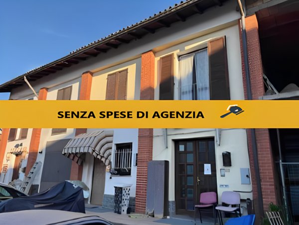 appartamento in vendita a Venegono Superiore in zona San Martino