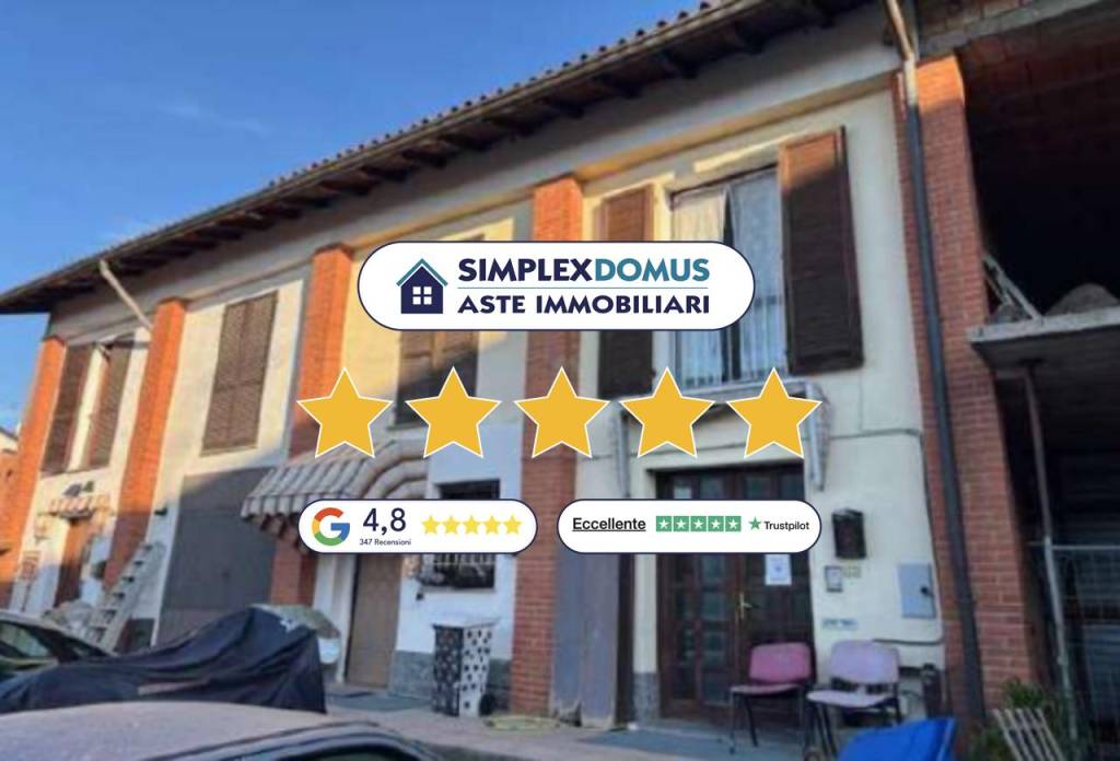 appartamento in vendita a Venegono Superiore in zona San Martino