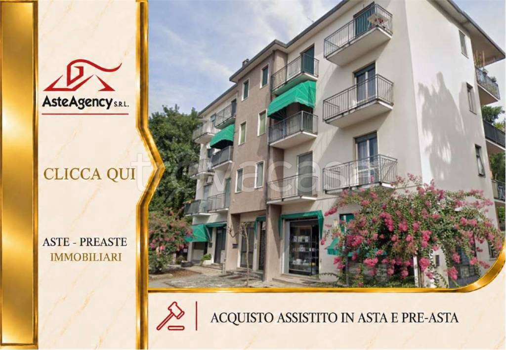 appartamento in vendita a Venegono Superiore in zona Pianasca