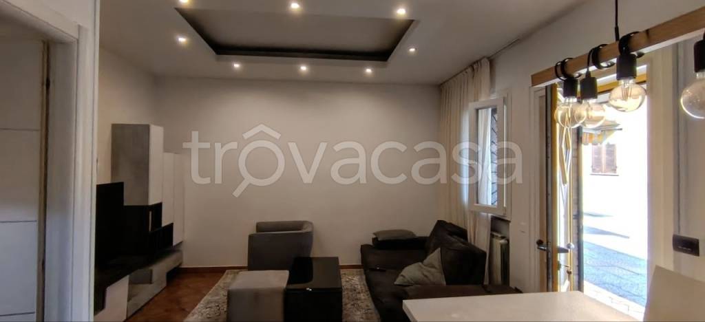 appartamento in vendita a Venegono Superiore in zona Pianasca
