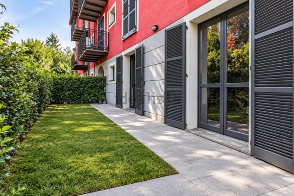 appartamento in vendita a Venegono Superiore