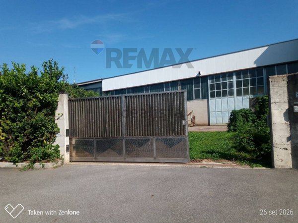appartamento in vendita a Venegono Superiore in zona Pianasca