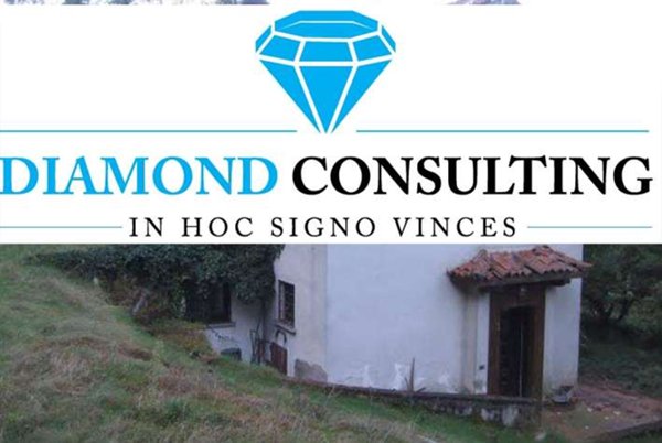 casa indipendente in vendita a Vergiate