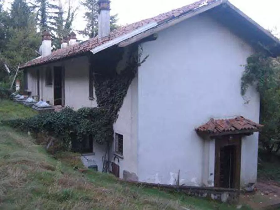 casa indipendente in vendita a Vergiate