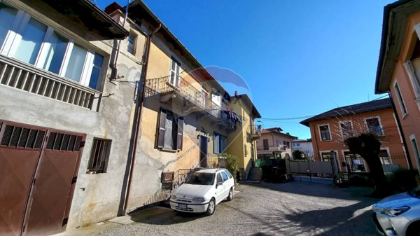 appartamento in vendita a Vergiate