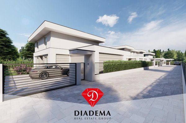 casa indipendente in vendita a Vergiate