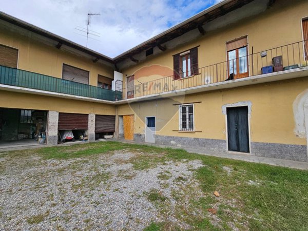 appartamento in vendita a Vergiate