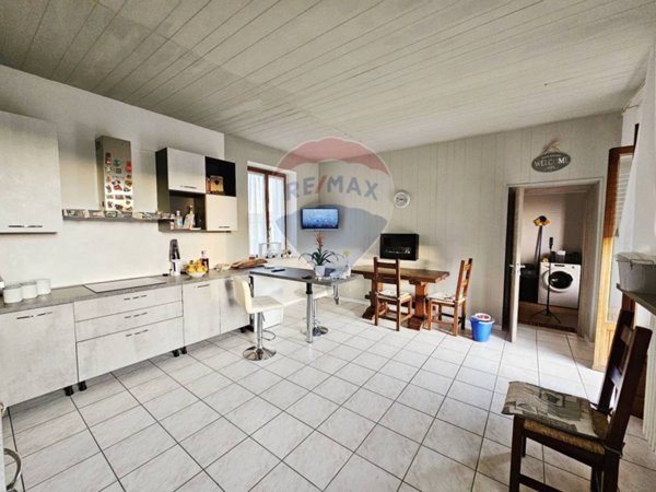 appartamento in vendita a Vergiate