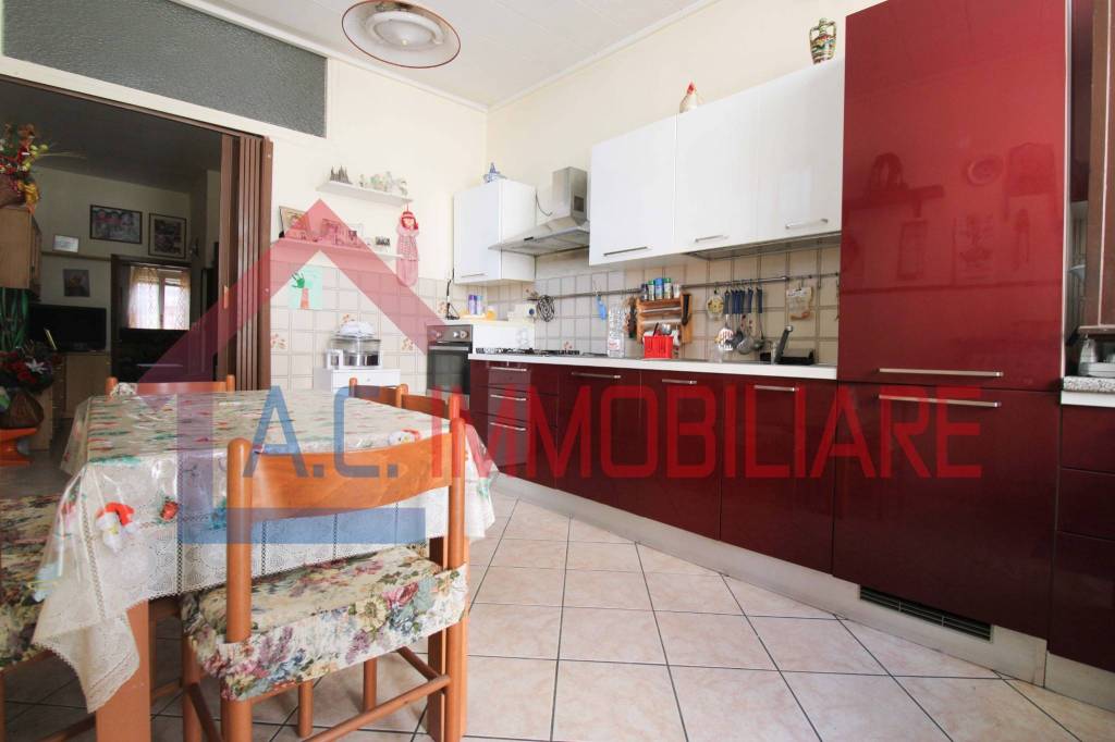 appartamento in vendita a Vergiate
