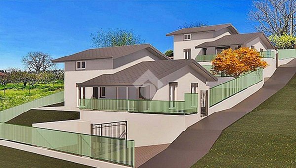 casa indipendente in vendita a Vergiate