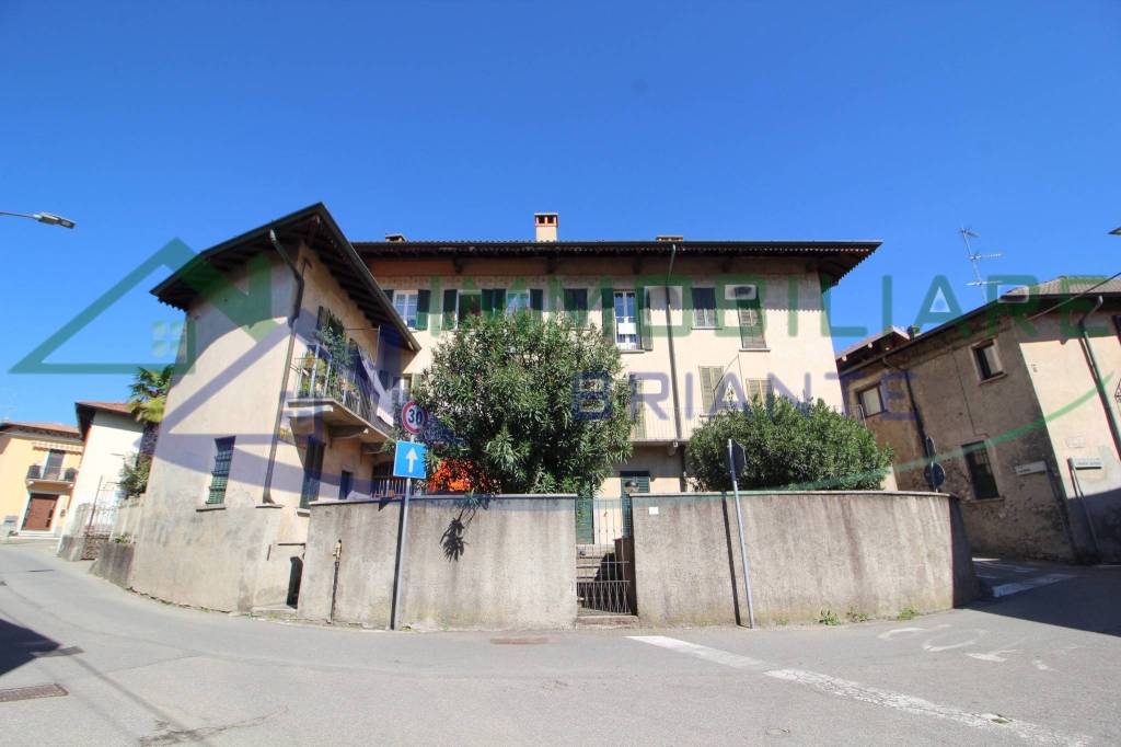 appartamento in vendita a Vergiate