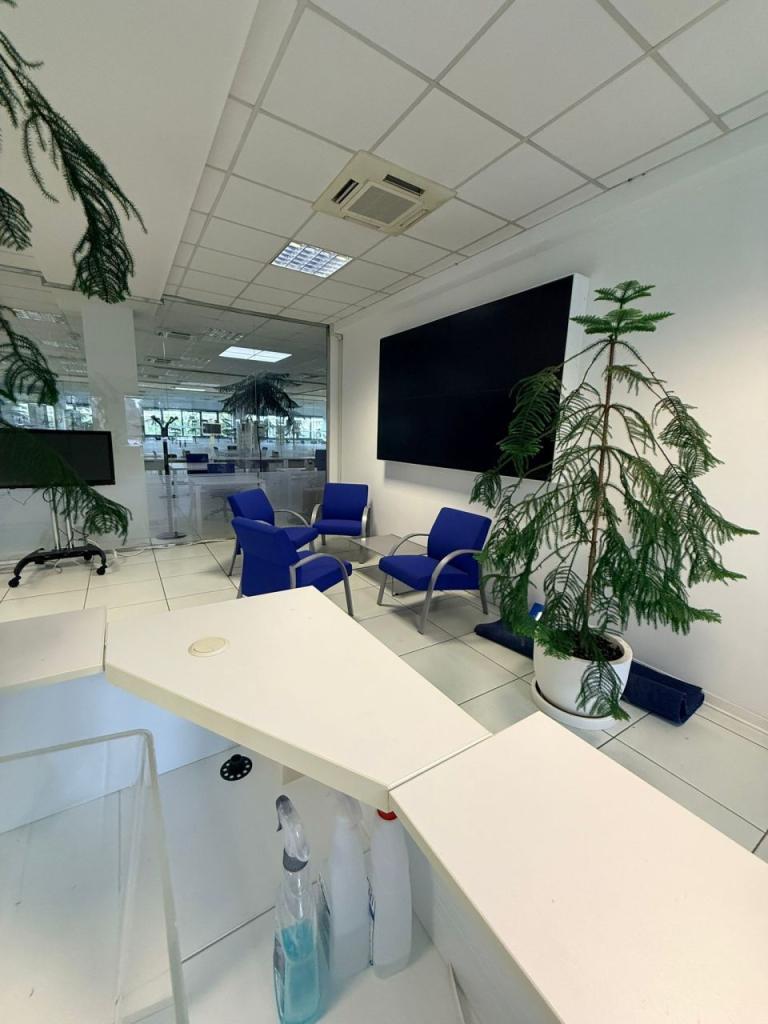 ufficio in vendita a Vergiate