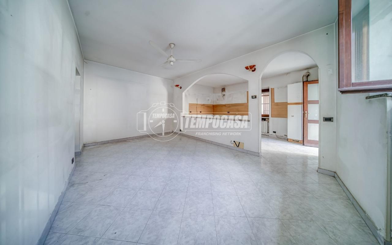 appartamento in vendita a Vergiate