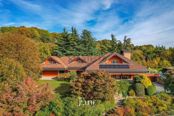 villa in vendita a Vergiate