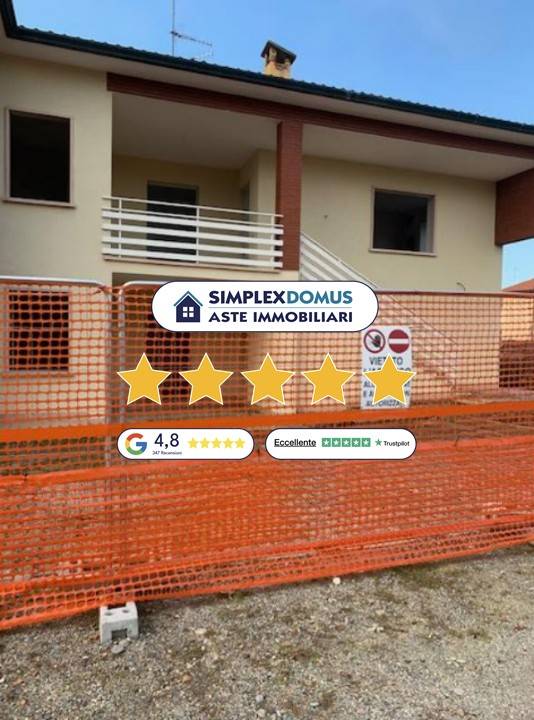 appartamento in vendita a Vergiate in zona Cimbro