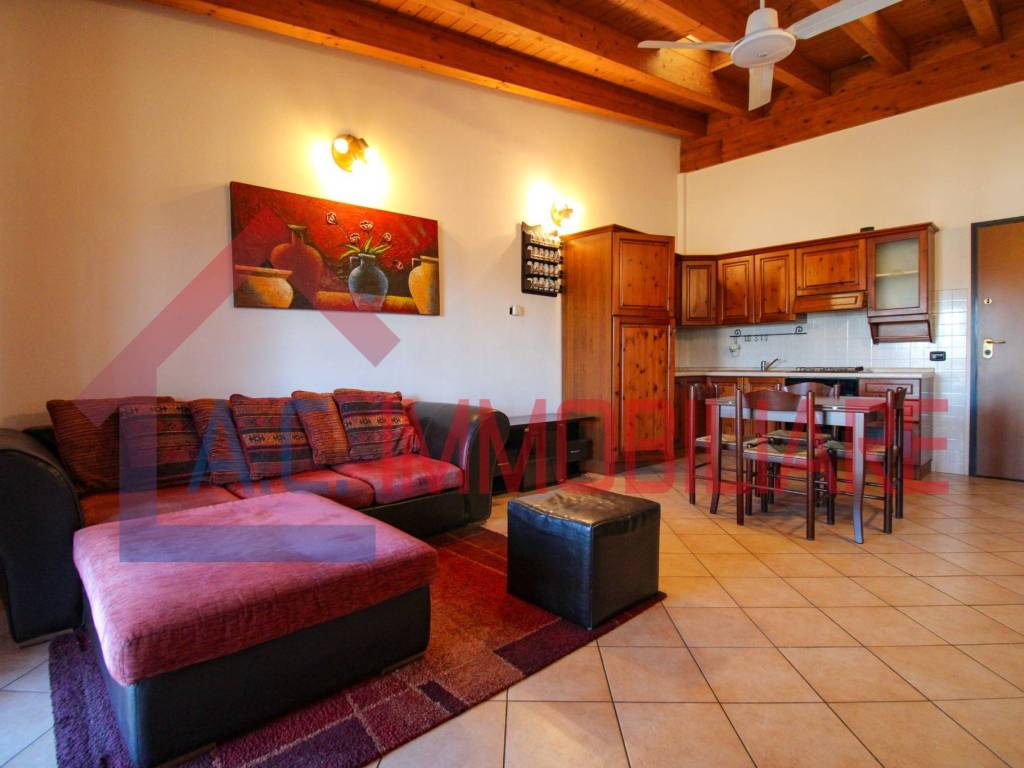 appartamento in vendita a Vergiate