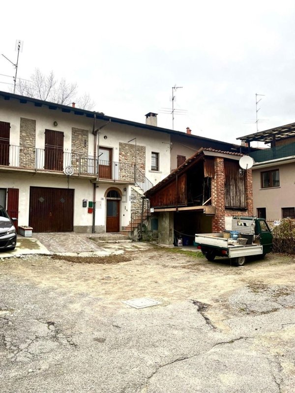 appartamento in vendita a Vergiate