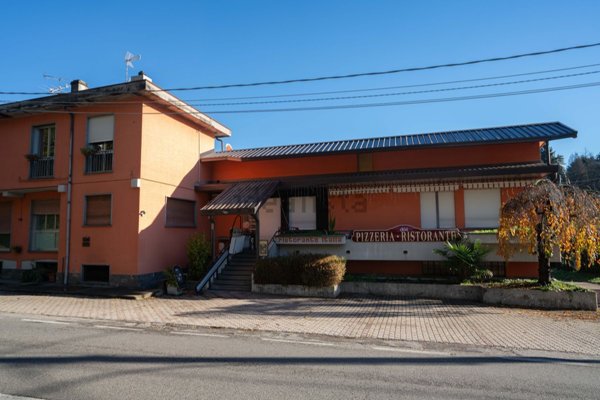 negozio in vendita a Vergiate