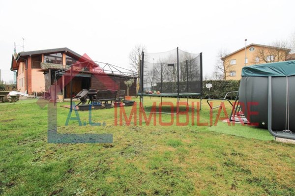 appartamento in vendita a Vergiate