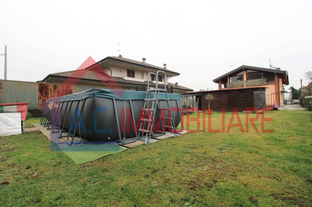 appartamento in vendita a Vergiate