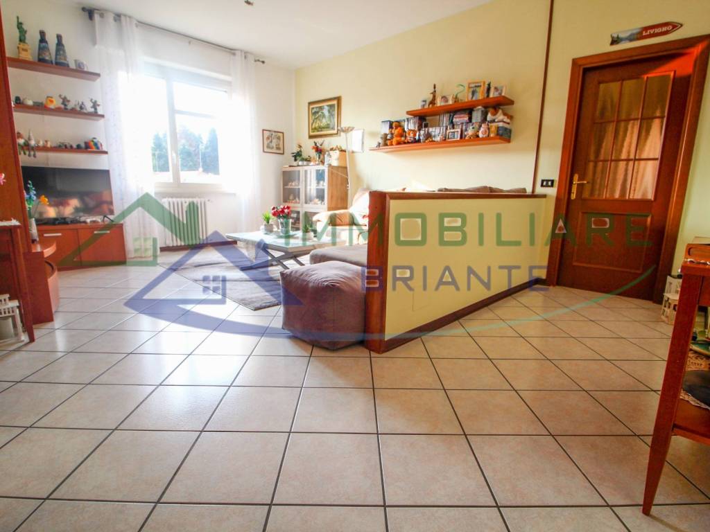 appartamento in vendita a Vergiate