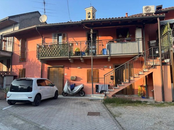 appartamento in vendita a Vergiate