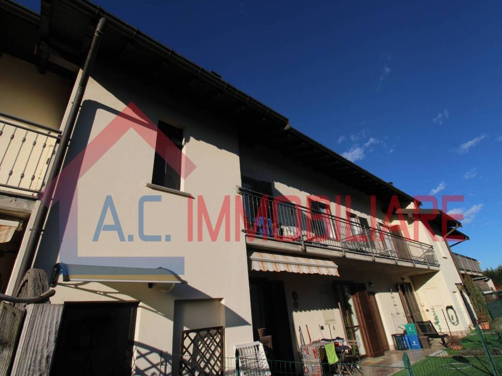 appartamento in vendita a Vergiate