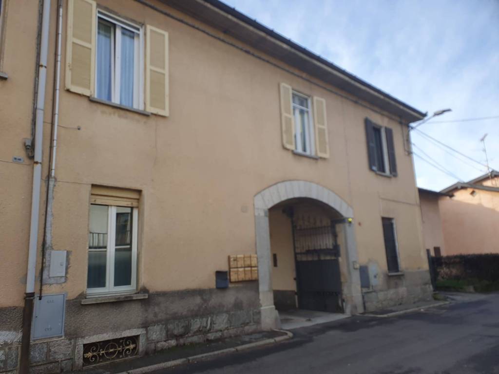 appartamento in vendita a Vergiate