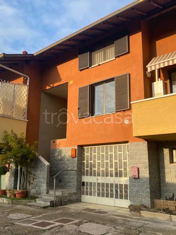 appartamento in vendita a Vergiate