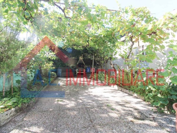 appartamento in vendita a Vergiate