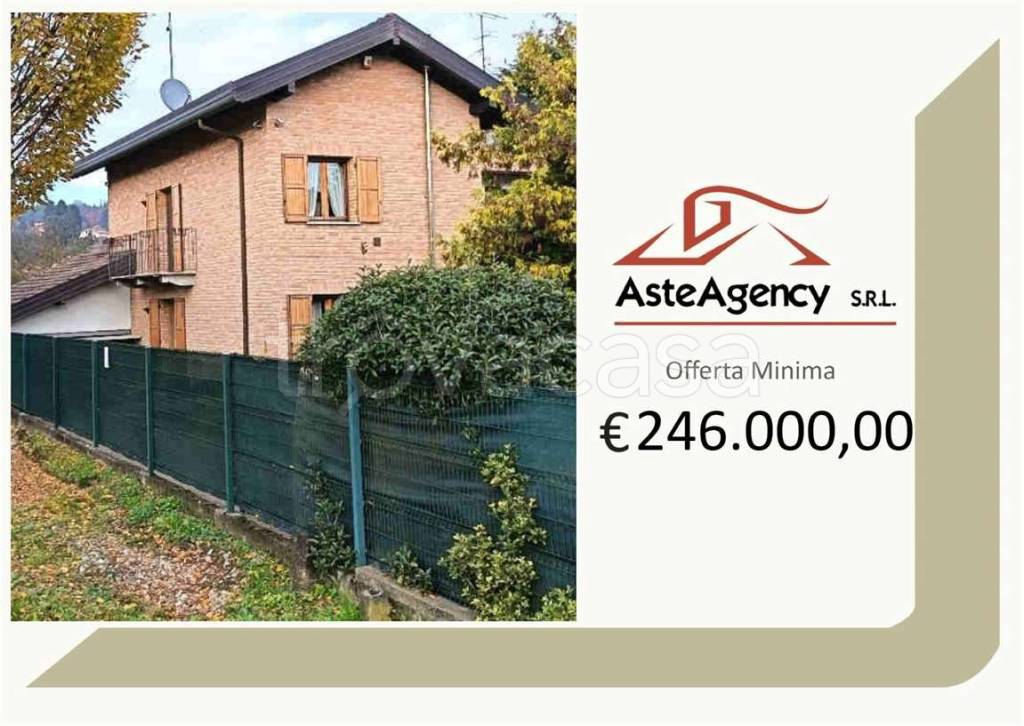 casa indipendente in vendita a Vergiate