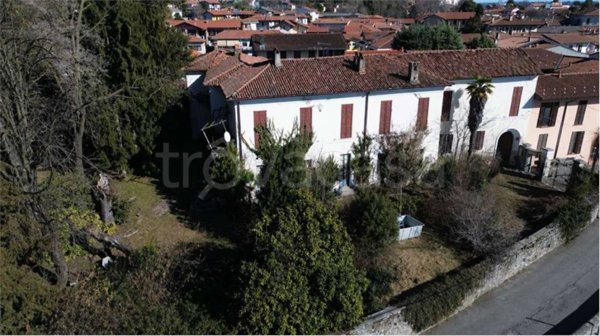 rudere in vendita a Vergiate