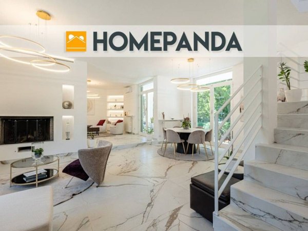 casa indipendente in vendita a Vergiate