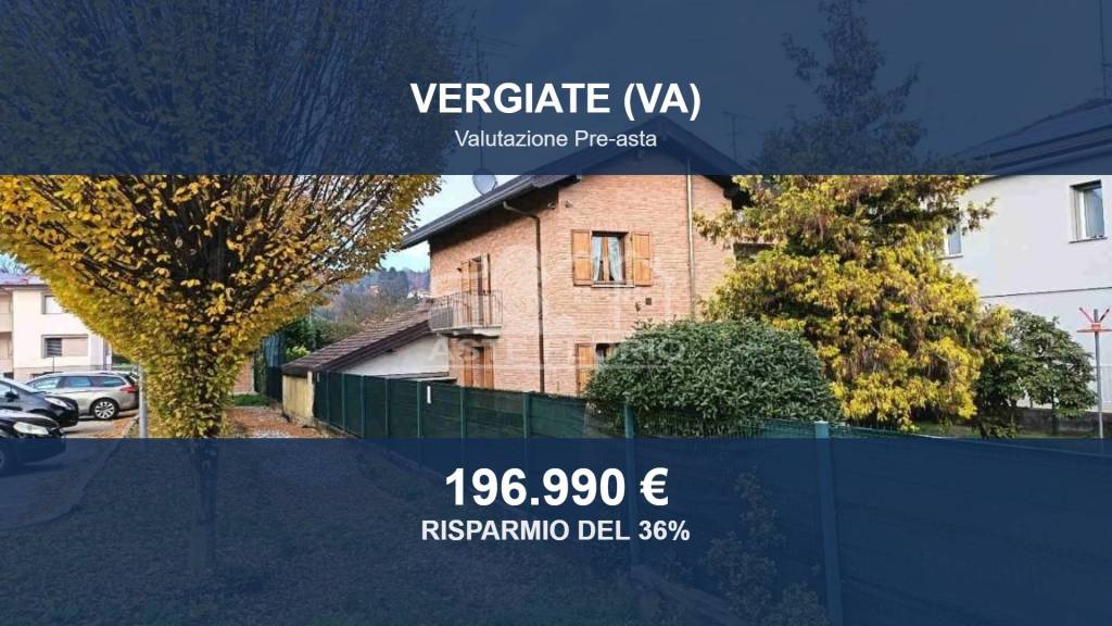 casa indipendente in vendita a Vergiate