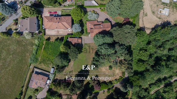 terreno edificabile in vendita a Vergiate