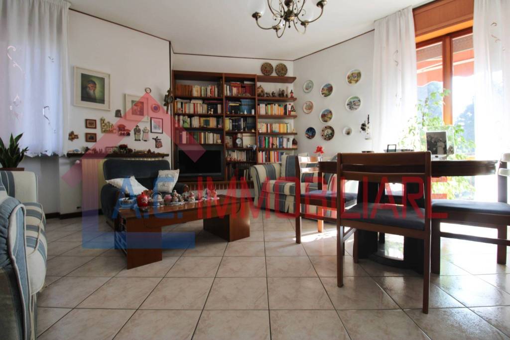 appartamento in vendita a Vergiate