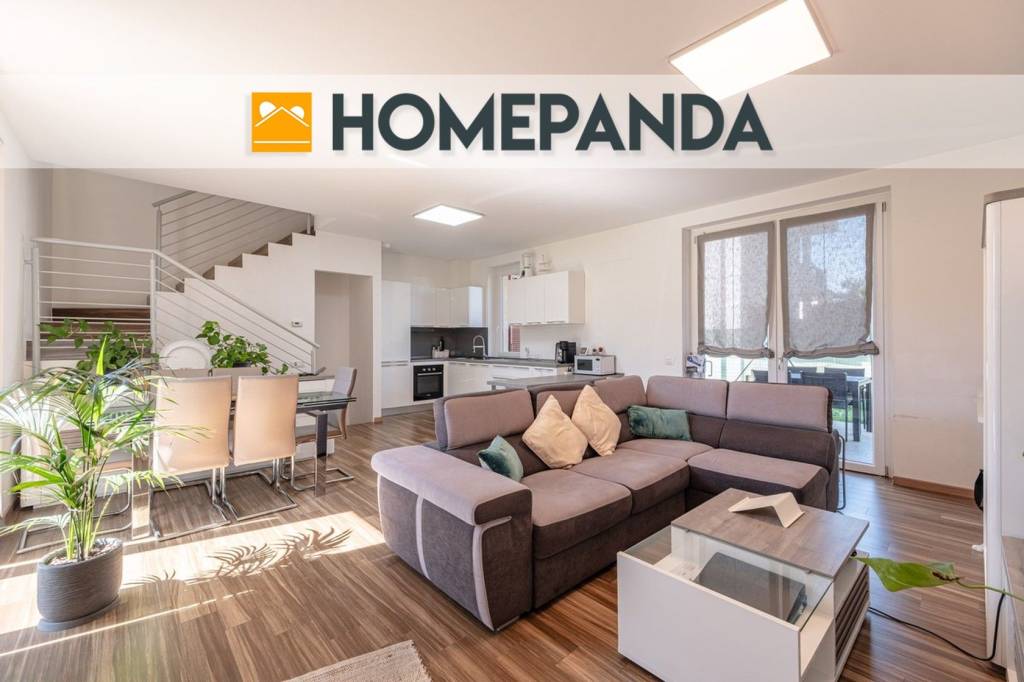 casa indipendente in vendita a Vergiate