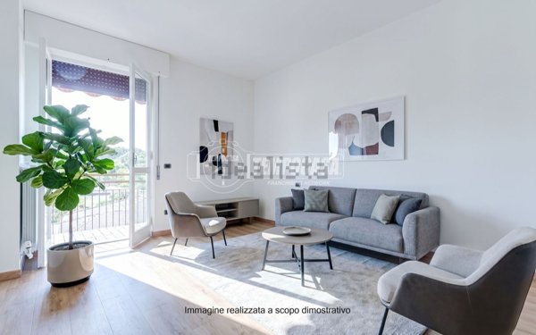 appartamento in vendita a Vergiate in zona Sesona