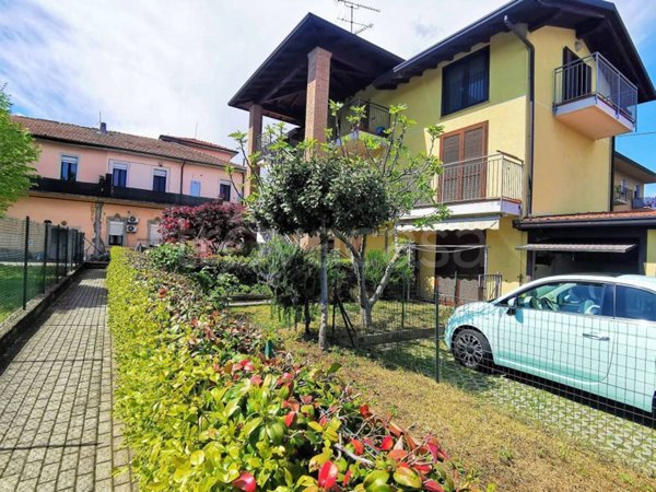 appartamento in vendita a Vergiate