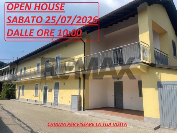 appartamento in vendita a Vergiate in zona Sesona