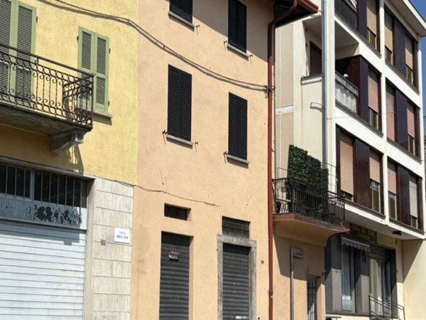 appartamento in vendita a Vergiate